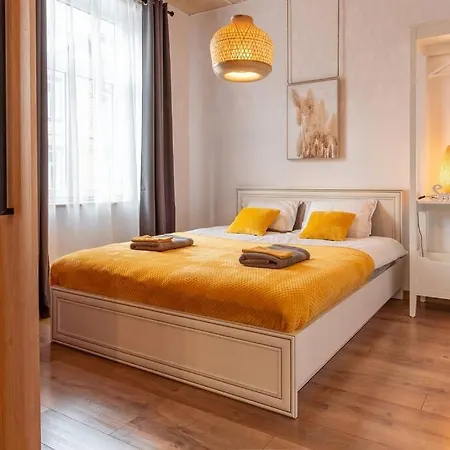 Sepa Shack - Newly Renovated With Sauna Apartment Parnu